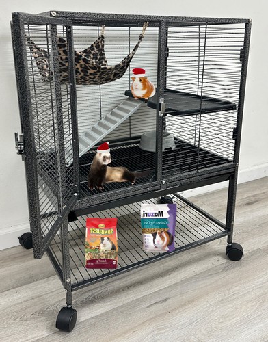 Deluxe tier ferret - deluxe,